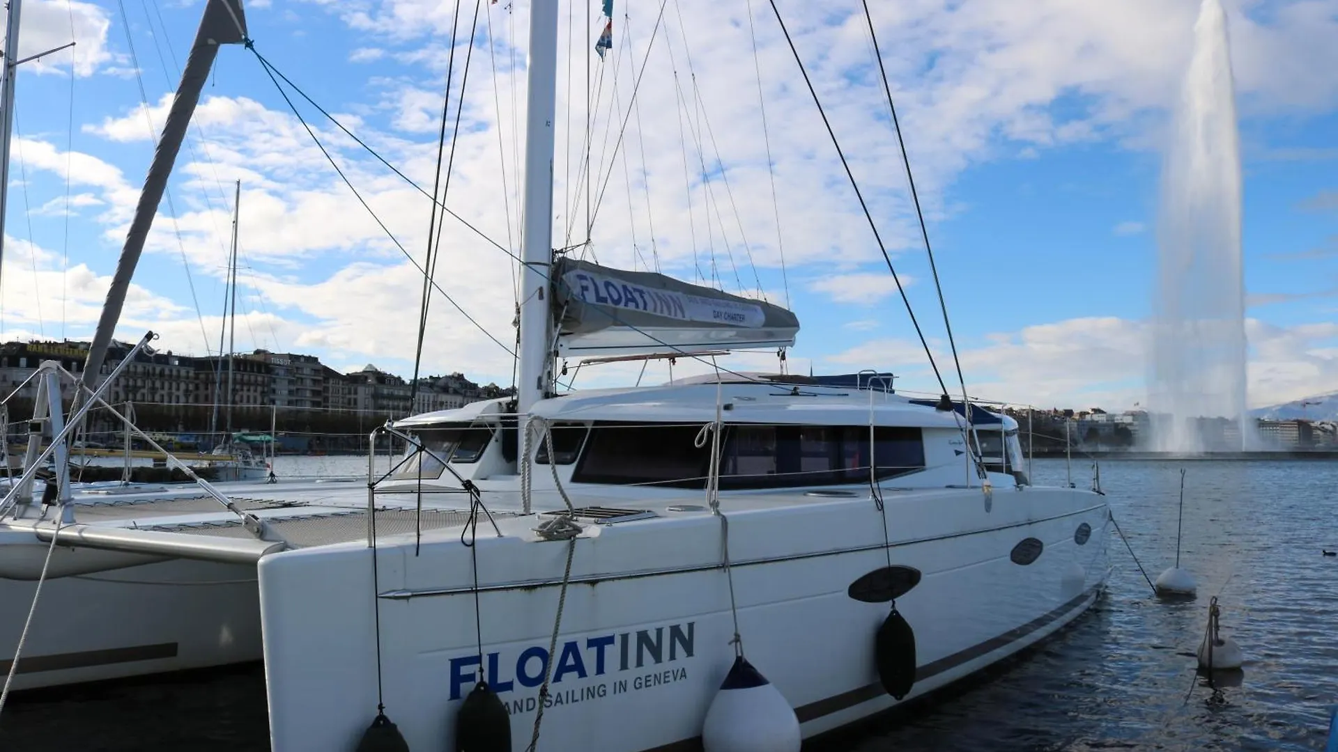 Floatinn Boat-Bnb Genève Suisse