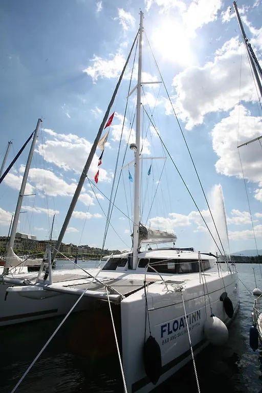Floatinn Boat-Bnb Genève Suisse