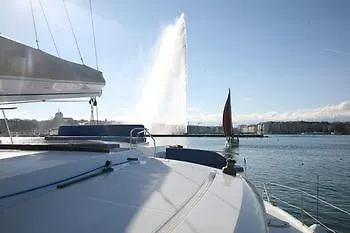 Floatinn Boat-Bnb Genève Suisse