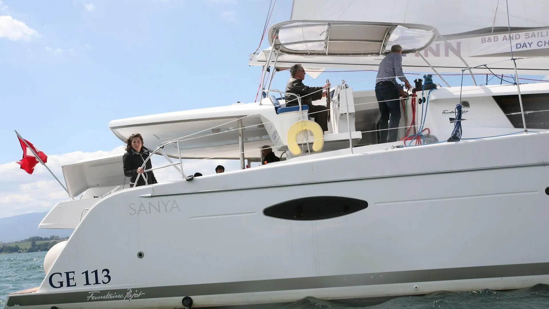 Floatinn Boat-Bnb Genève Bateau-hôtel