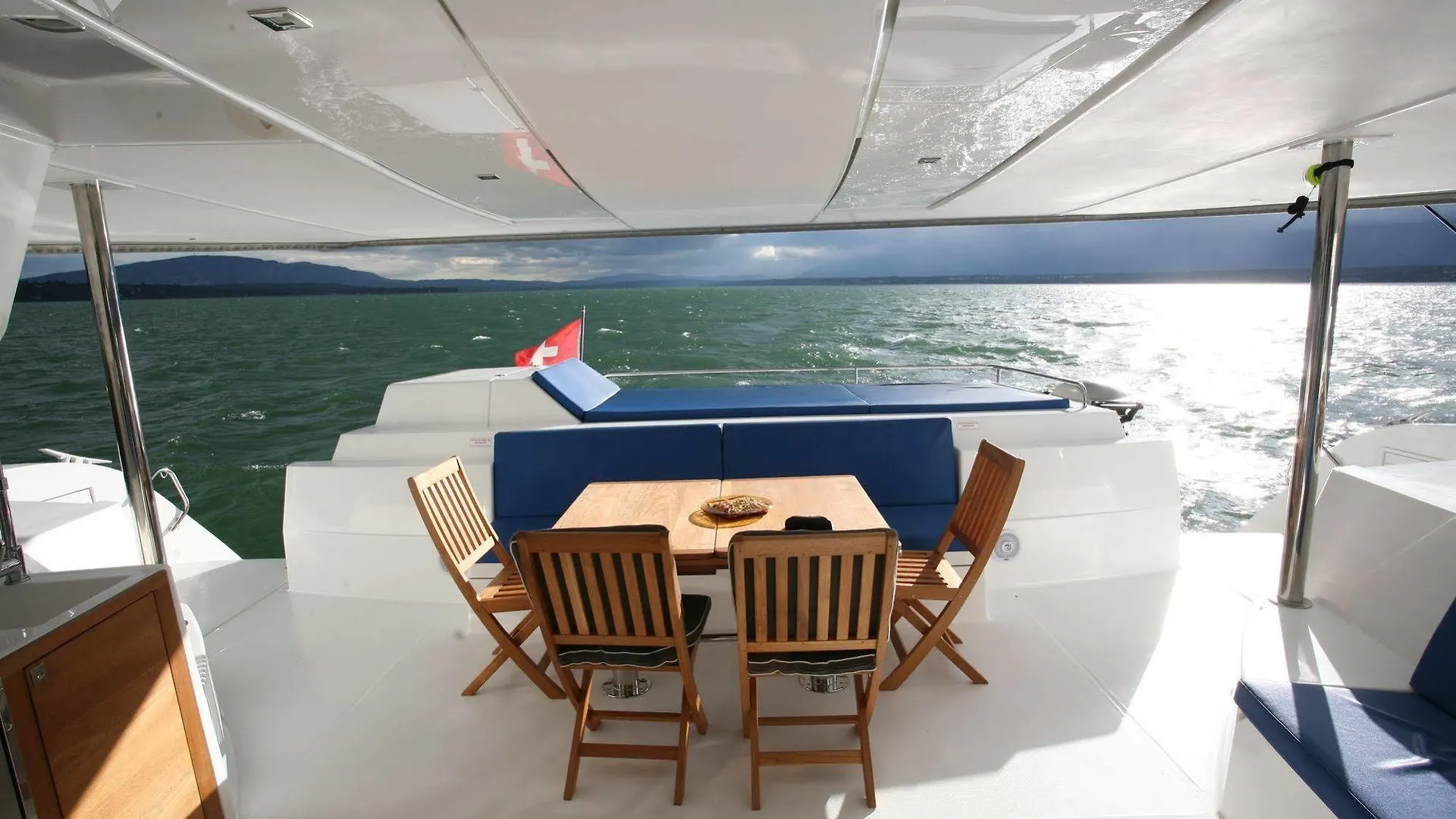 Floatinn Boat-Bnb Genève 3*,  Suisse