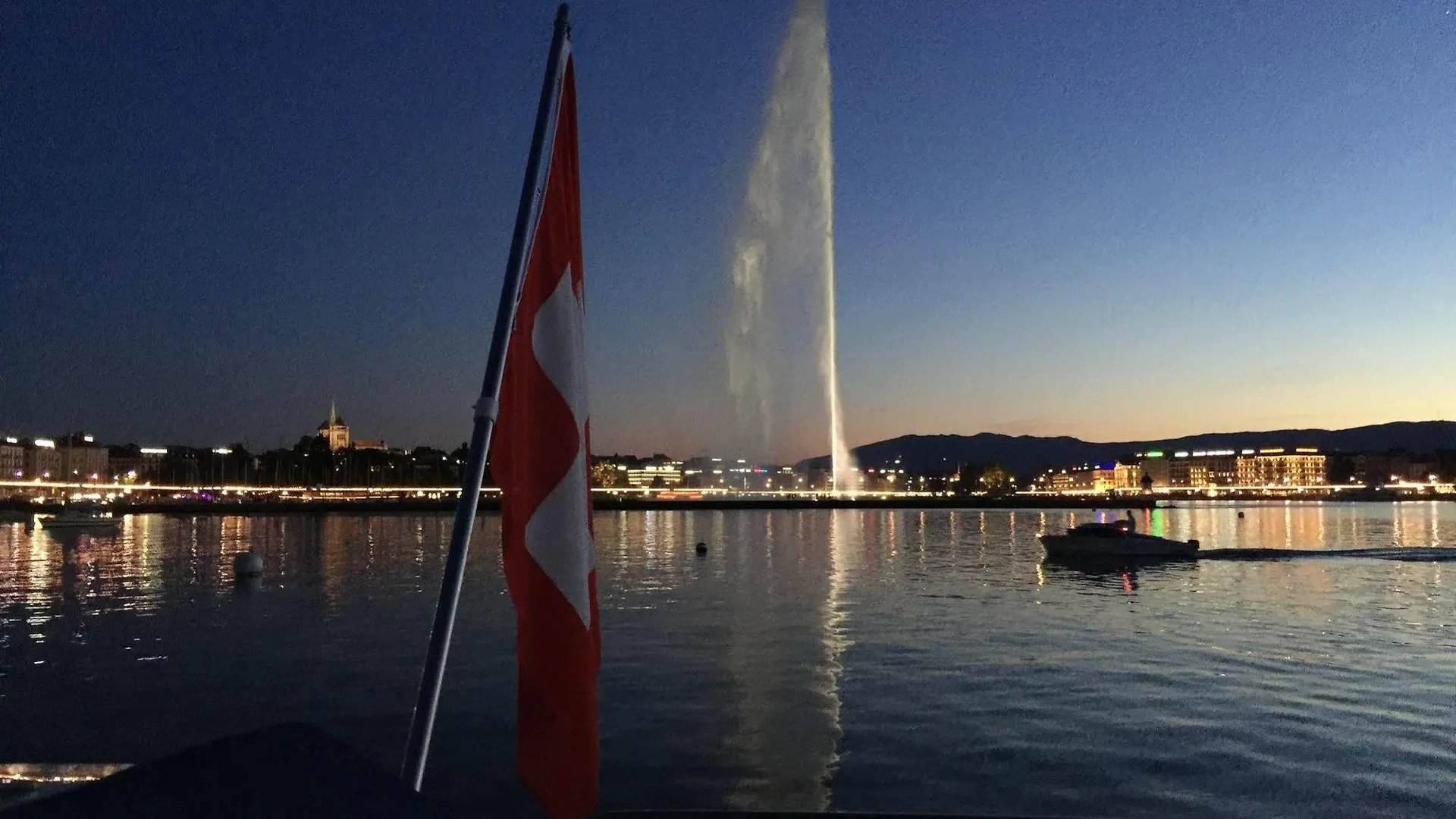 Floatinn Boat-Bnb Genève 3*,  Suisse