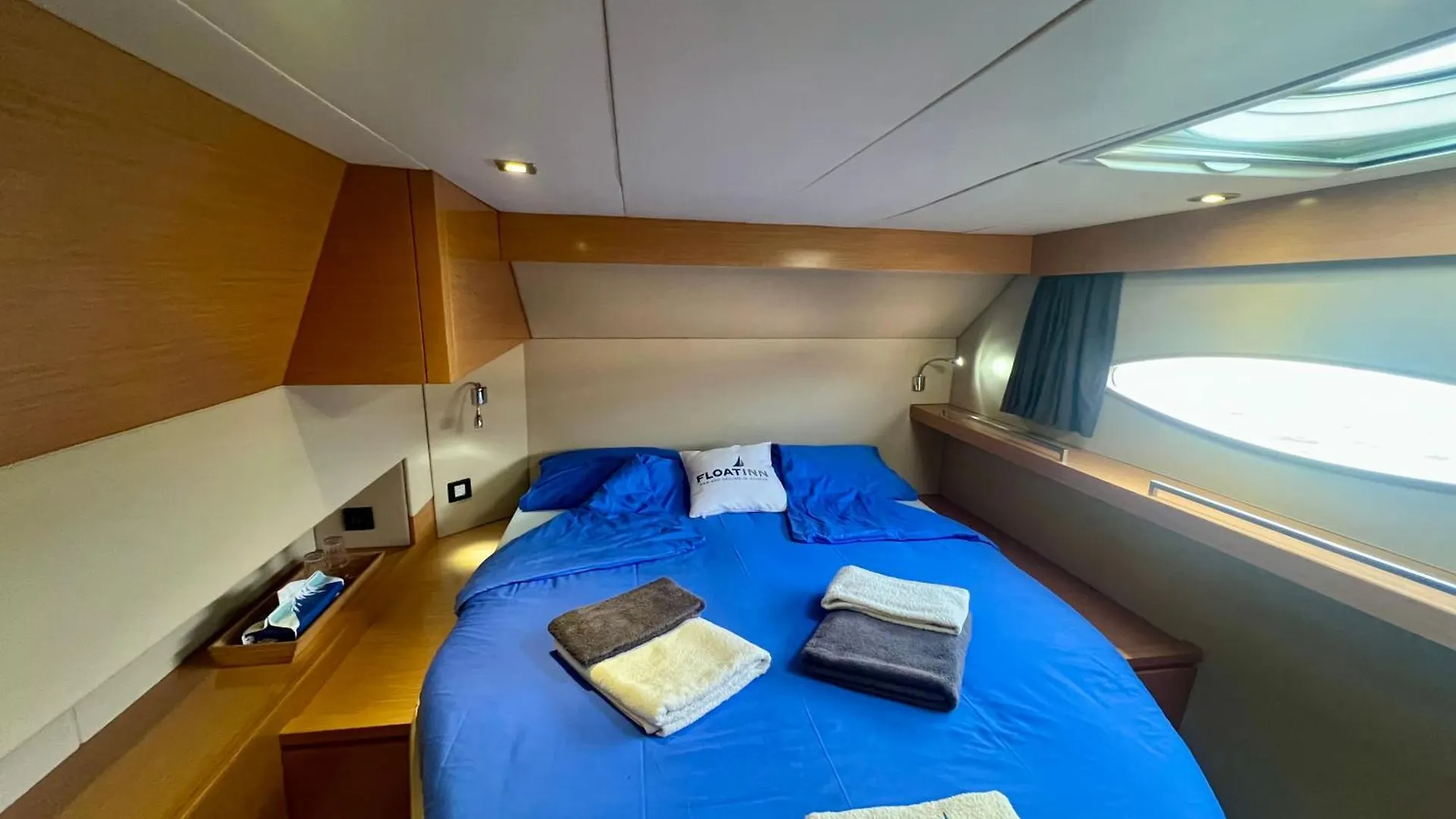 Floatinn Boat-Bnb Geneva Botel