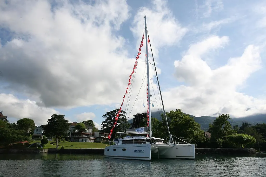 Floatinn Boat-Bnb Geneva Botel